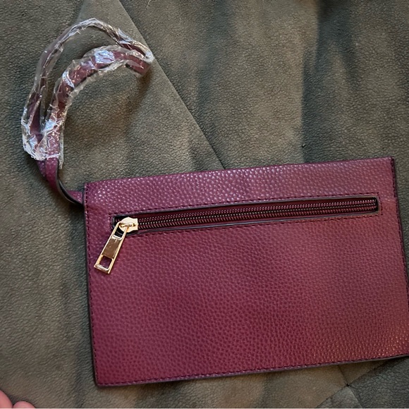 Deluxity Los Angeles tassel crossbody bag NWOT - Picture 4 of 5